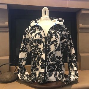 Lululemon sweatshirt